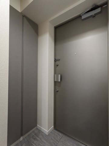 アンベリール西川口の玄関写真