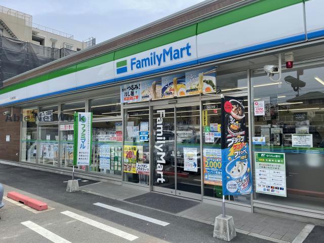 コンビニ　ファミリーマート天白植田東店（コンビニ）まで491m
