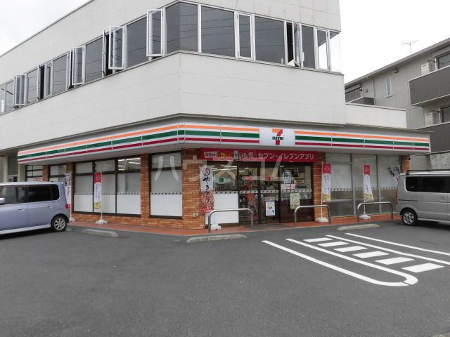 コンビニ　セブン-イレブン 北八王子駅西口店（コンビニ）まで615m