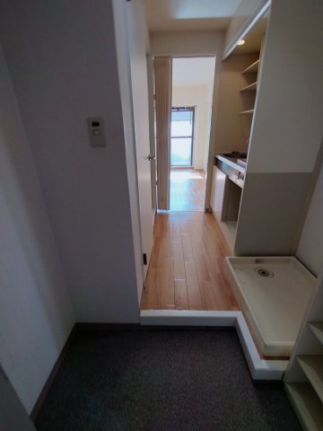 シティパーク菱屋西の玄関写真