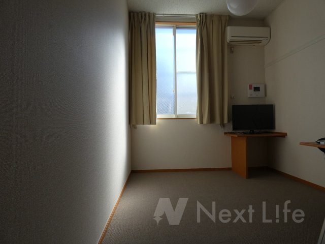 レオパレスOrionの居間写真