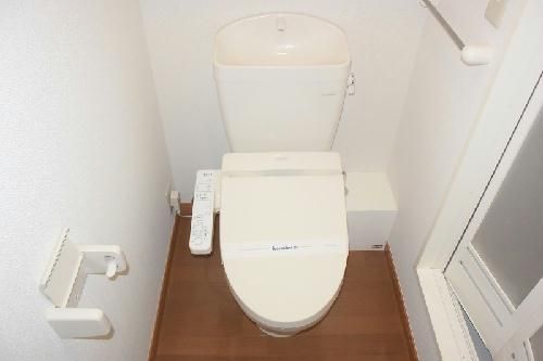 レオパレス白百合のトイレ写真