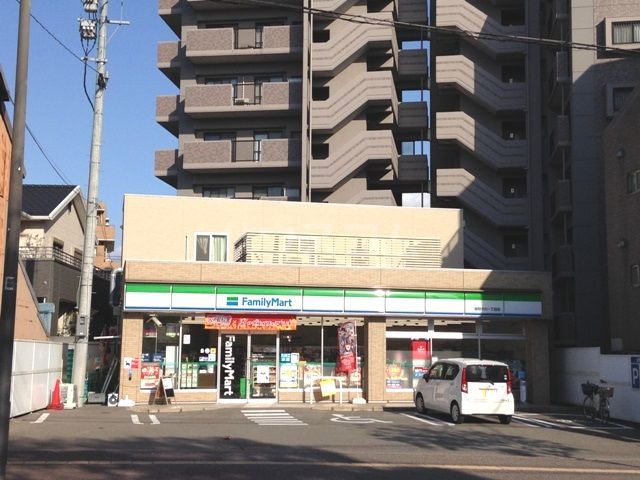 コンビニ　ファミリーマート福岡今川一丁目店（コンビニ）まで460m