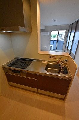 キッチン　内観イメージ（現状優先）