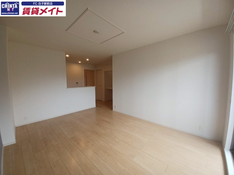 居室・リビング　同タイプの画像です