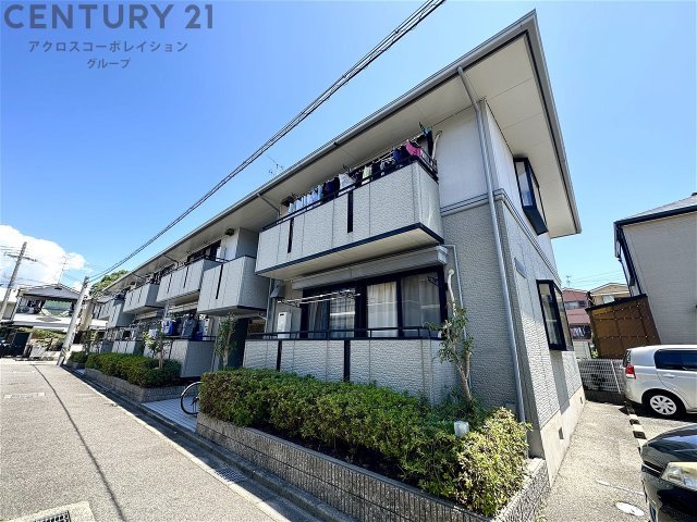 建物外観　敷地内駐車場あり！