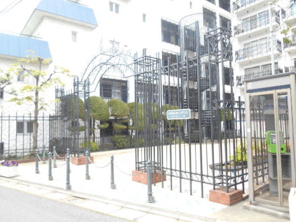 秀和恵比寿レジデンスの外観写真