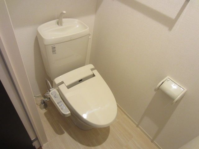 E.I.レジデンスAのトイレ写真