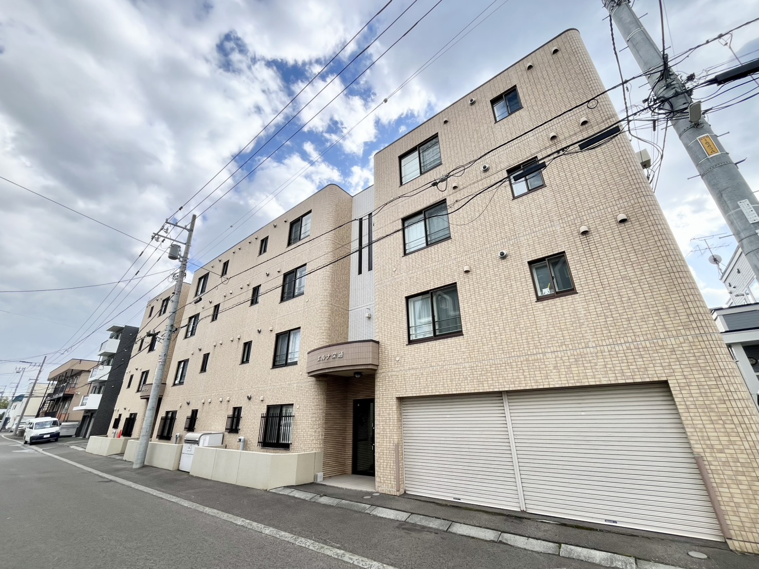 建物外観　人気の対面キッチンタイプです☆