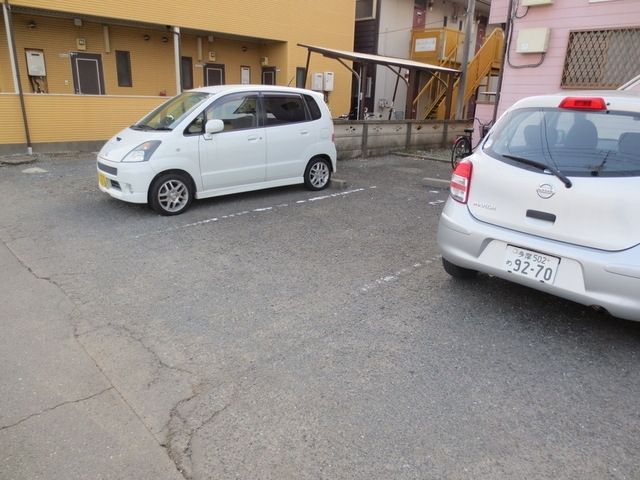 駐車場　★敷地内駐車場★