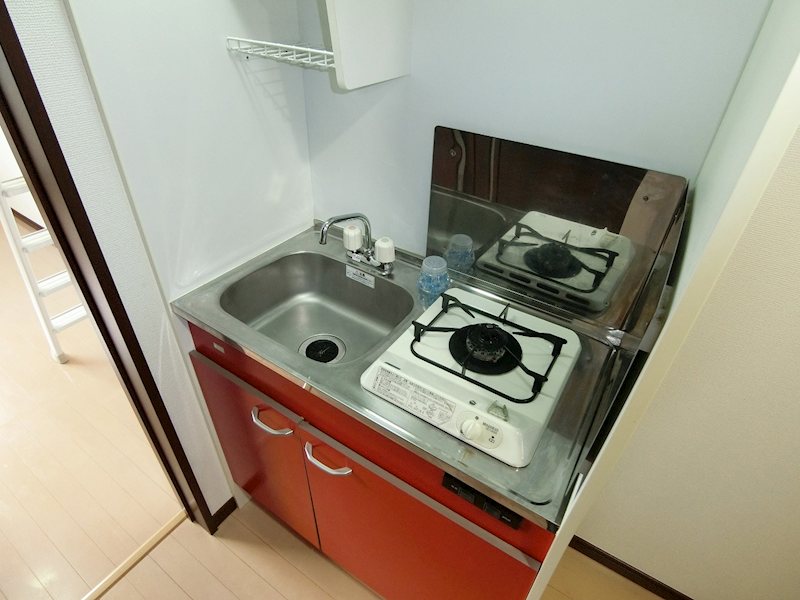 キッチン　同タイプ別部屋の写真となります