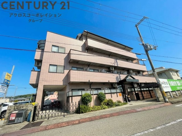 建物外観　敷地内に駐輪場あります！