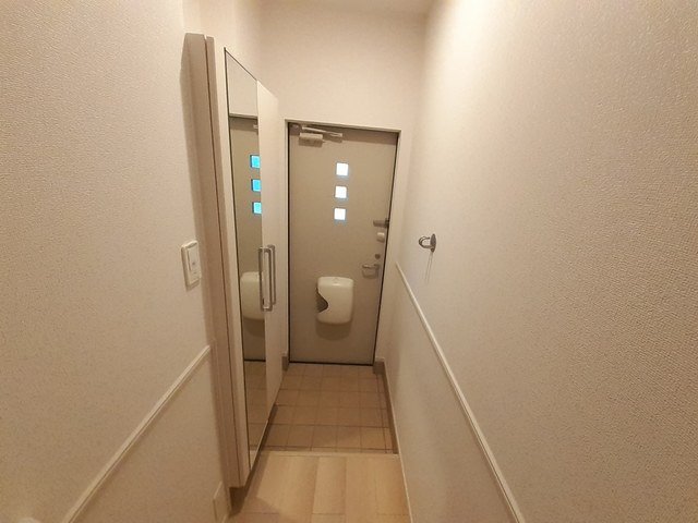 玄関　明るい玄関です