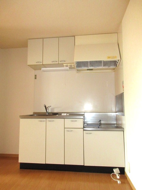 キッチン　写真は別の部屋のものです。
