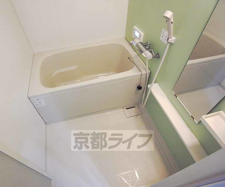 バス・シャワールーム　ワンルームのお部屋の流用写真です。