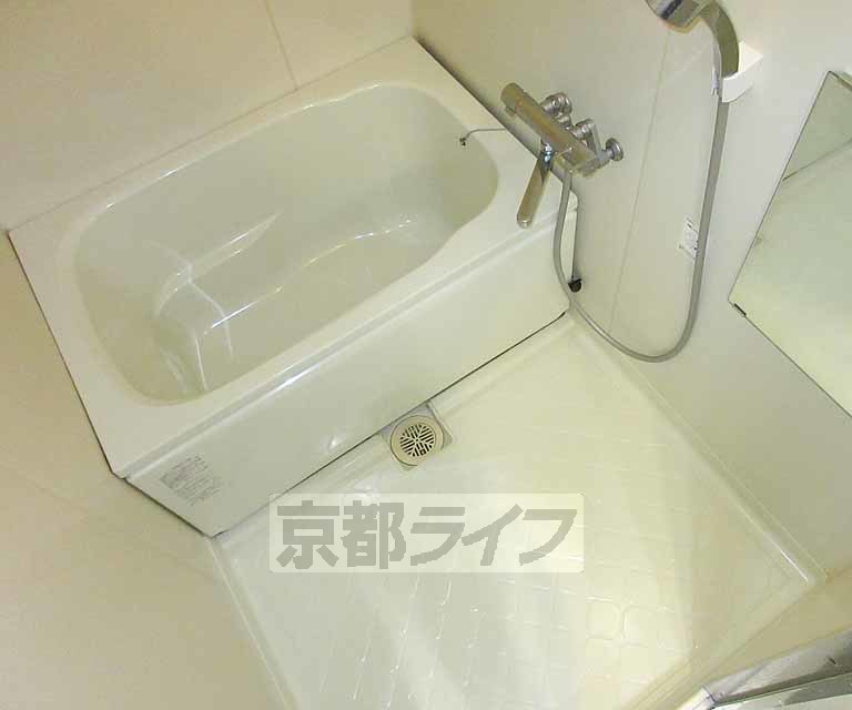 バス・シャワールーム　ゆっくりくつろげます・