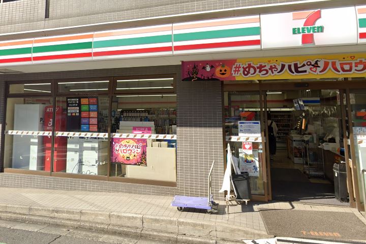 コンビニ　セブンイレブン 渋谷笹塚東店（コンビニ）まで219m