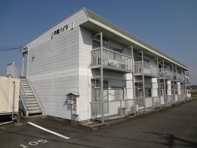 建物外観　外観は落ち着いています