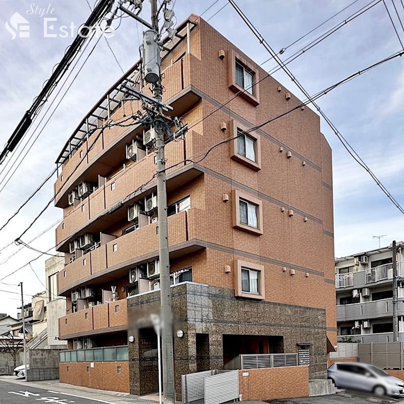 名古屋市名東区朝日が丘のマンションの建物外観