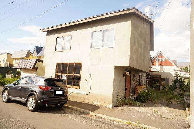 忠和５－４住居兼倉庫の建物外観