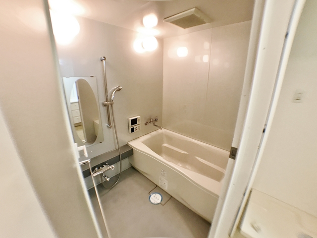 【KAISEI新神戸第2WESTのバス・シャワールーム】