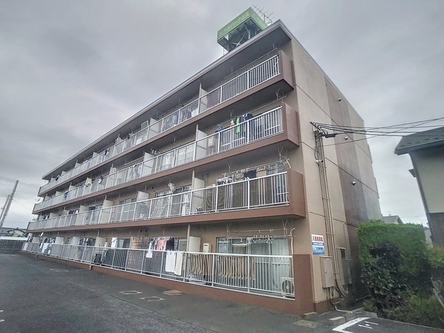 【守山市古高町のマンションの建物外観】