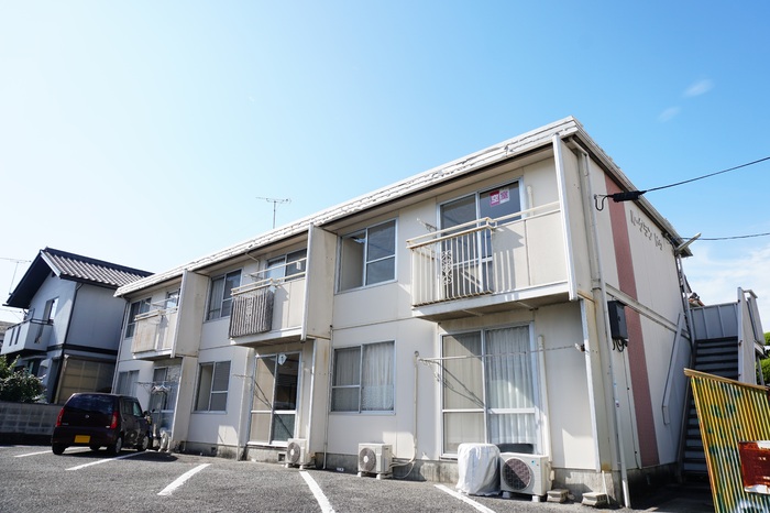 建物外観　建物外観を気になさる方へ、見た目の良い物件です