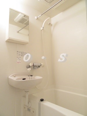 バス・シャワールーム　浴室乾燥機付のお風呂