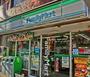 コンビニ　ファミリーマート横浜楠町店（コンビニ）まで36m