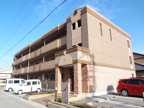 長浜市八幡東町のマンションの建物外観