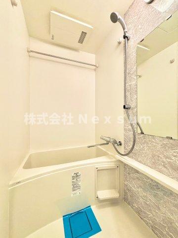 バス・シャワールーム　お風呂で日々の疲れを落としましょう