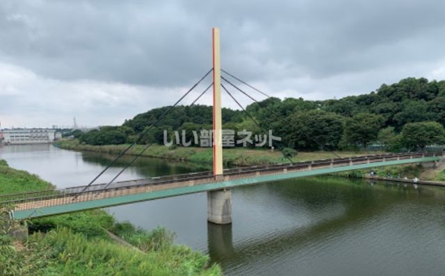 【八千代市ゆりのき台のアパートの公園】