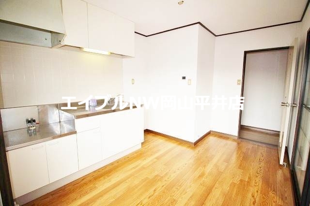 居室・リビング　ファミリーさんにお勧めです