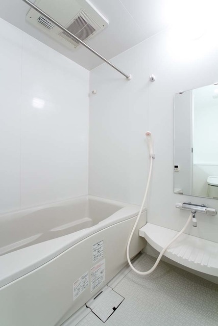 バス・シャワールーム　風呂