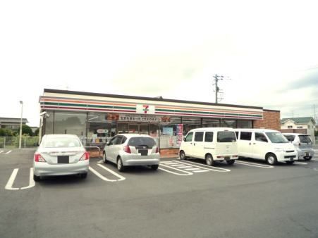 コンビニ　セブンイレブン（コンビニ）まで1200m
