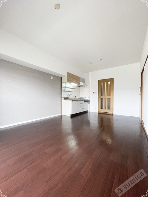 居室・リビング　広々１１．５帖・広々リビング♪♪