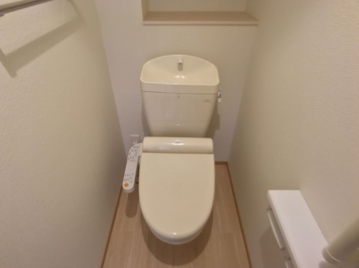 トイレ　ウォシュレット付き！