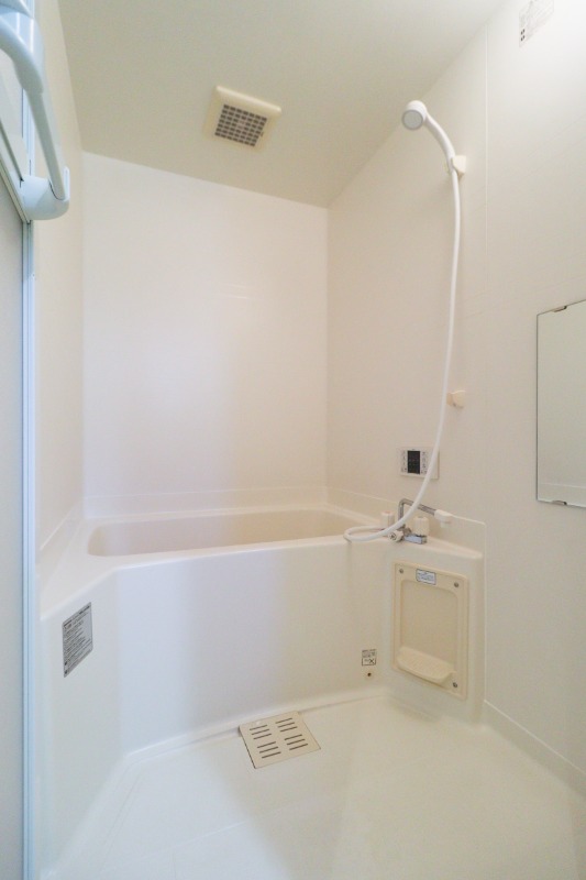 バス・シャワールーム　図面と現状に相違がある場合には現状を優先