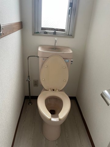 トイレ　現況優先