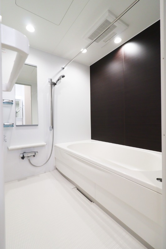 バス・シャワールーム　図面と現状に相違がある場合には現状を優先