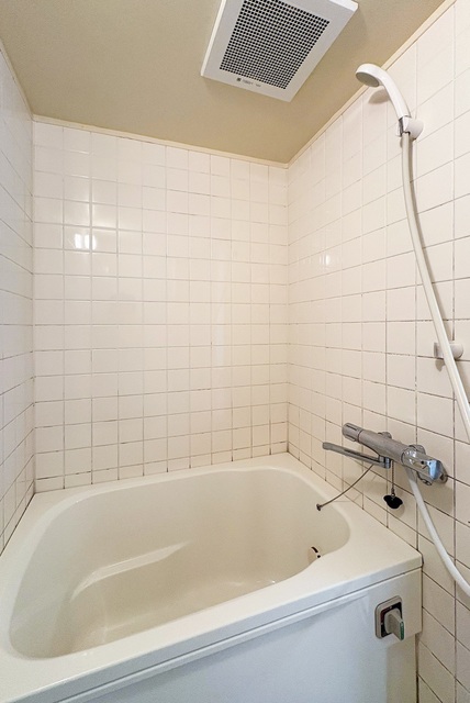 バス・シャワールーム　浴室