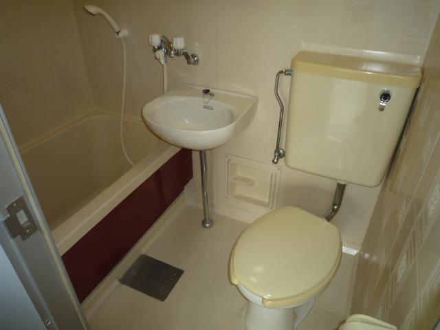 バス・シャワールーム