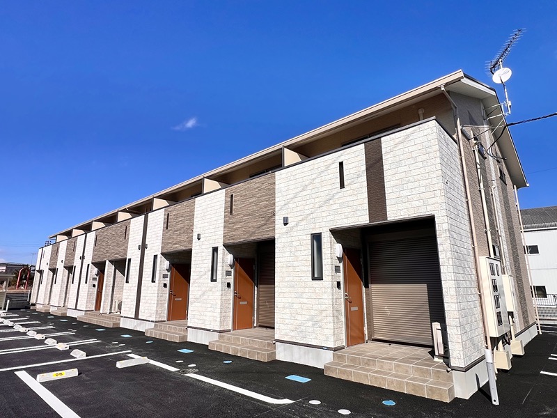 建物外観　(イメージ)