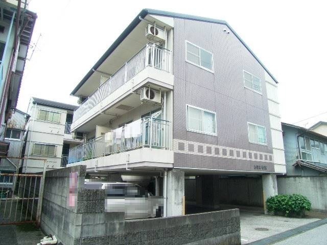 建物外観　現況が相違する場合は現況を優先致します。