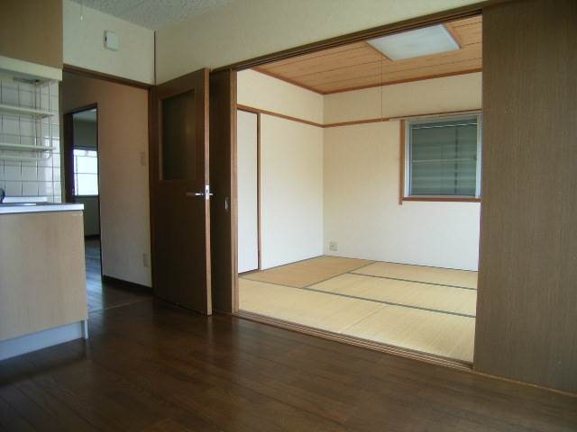 居室・リビング　同間取り別室写真です現況を優先します。（201）