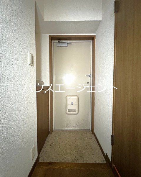 玄関　シューズボックス設置されています。※参考画像