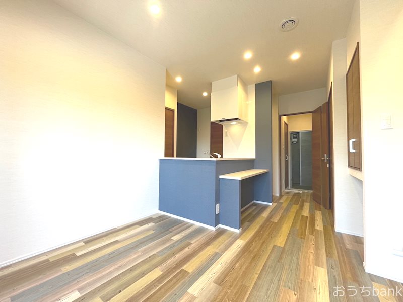 居室・リビング　オシャレなカウンターキッチンです。