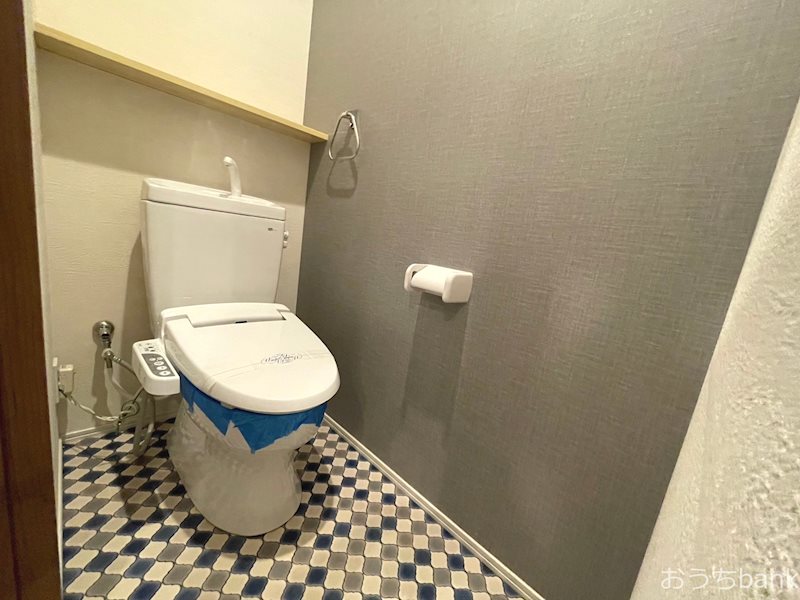 トイレ　温水洗浄便座も付いて清潔なトイレ