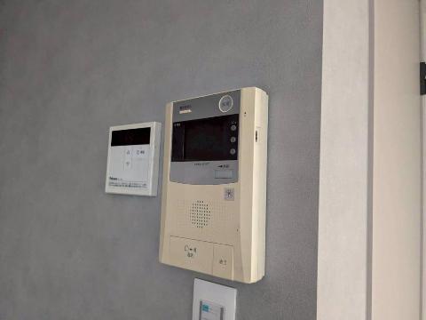セキュリティ　カメラ付インターホン
