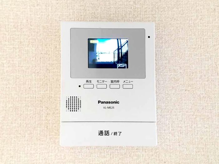 セキュリティ　来訪者の姿を確認できます。